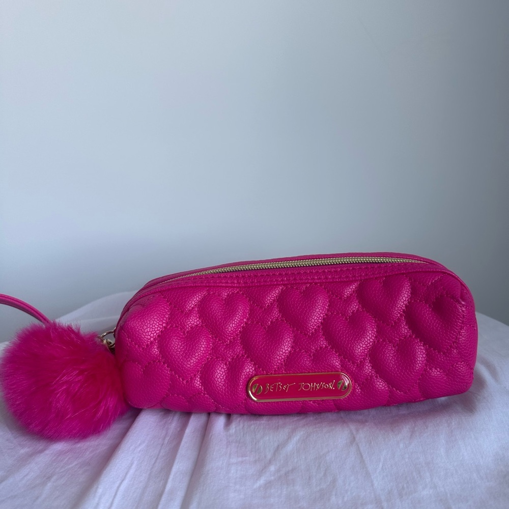 Betsey Johnson Pink Quilted Cosmetic Bag | betsey johnson wristlet